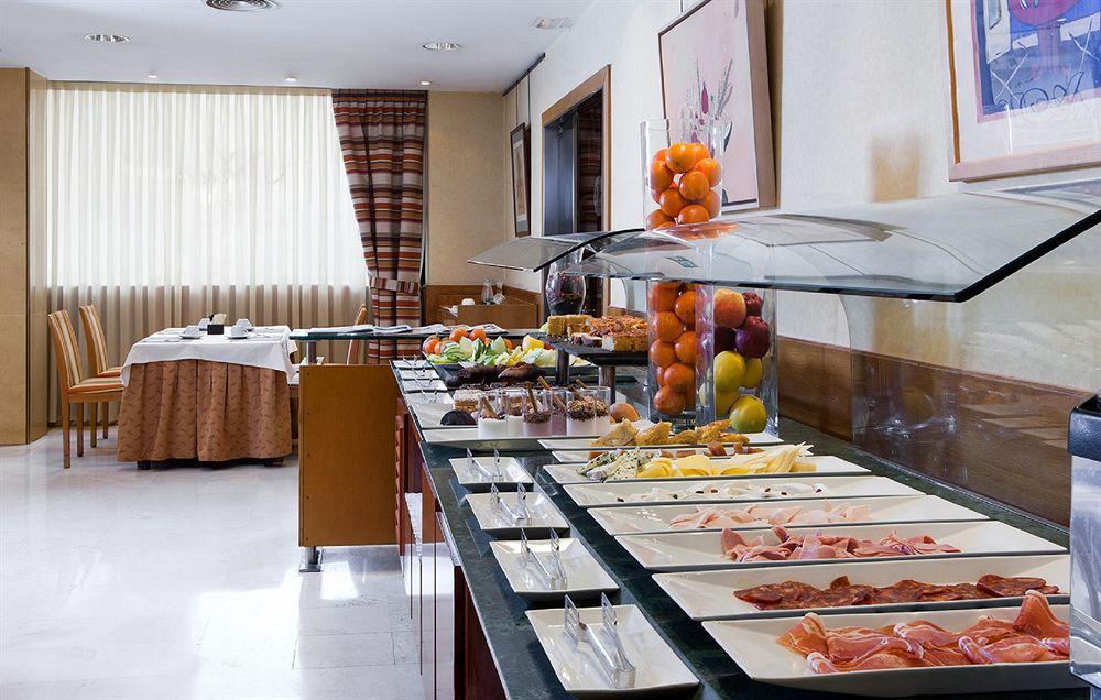 Hotel Nh Ciudad De Santander Restauracja zdjęcie